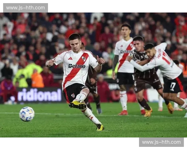 伯纳乌夜宴:皇马与尤文的史诗对决,谁将铸就欧冠新传奇?